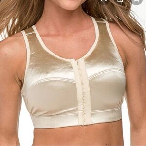 Enell NL100 Wireless High Impact Sports Bra Size 4 Ecru Full Support Front Close